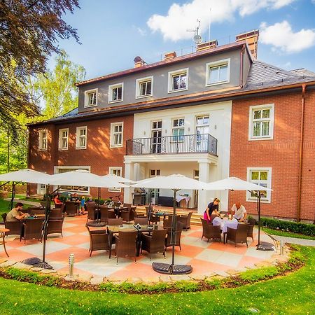 Hotel Manor House Broumov Exterior foto